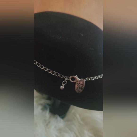 Lovely Multi strand Silver Tone Necklace.🌴 - Picture 3 of 5